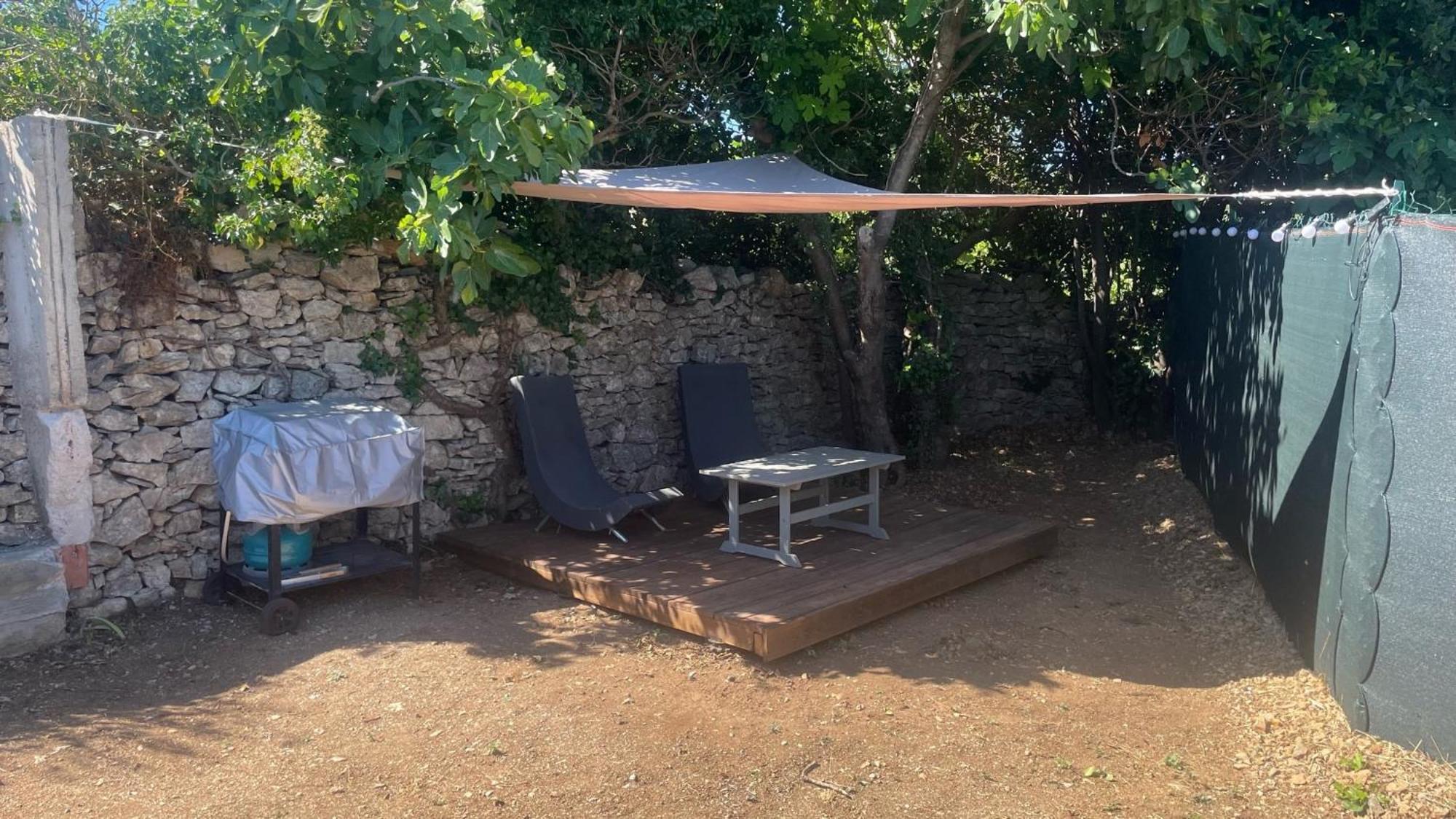 Mobil-Home En Pleine Nature A 3 Mins Du Lac Du Salagou Avec Vue Panoramique Lacoste  Esterno foto